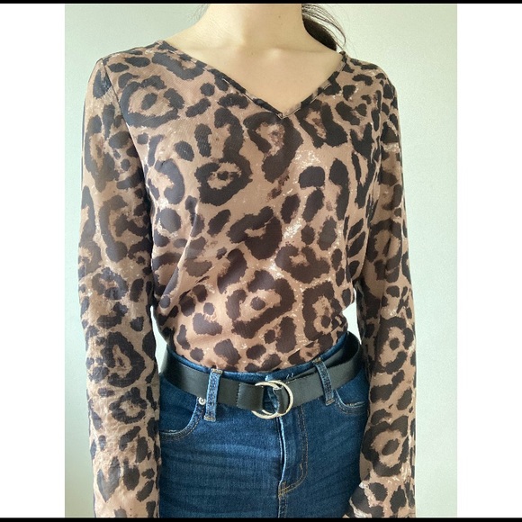 LEOPARD PRINT BLOUSE - Picture 1 of 6